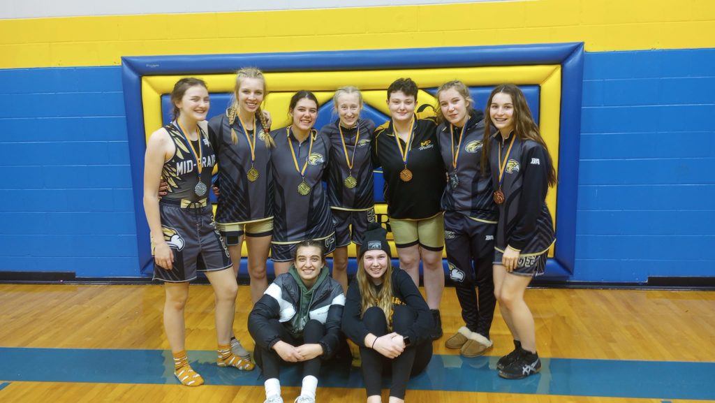Golden Hawk Girls Third at Wilton; Four Score Individual Titles - Vimarsana News