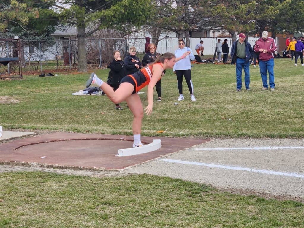 Washington Girls' Track Takes Third at Mount Pleasant | KCII Radio - Vimarsana News