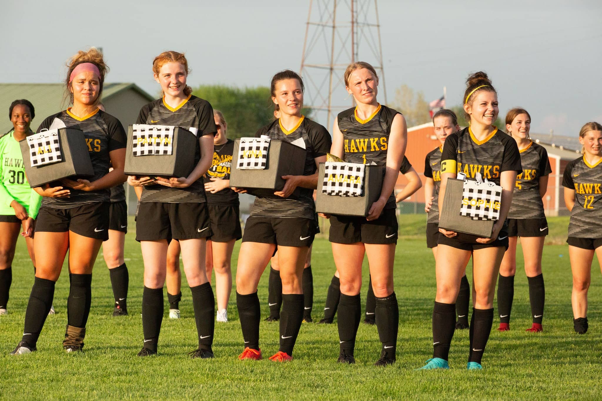 mp-girls-soccer-seniors