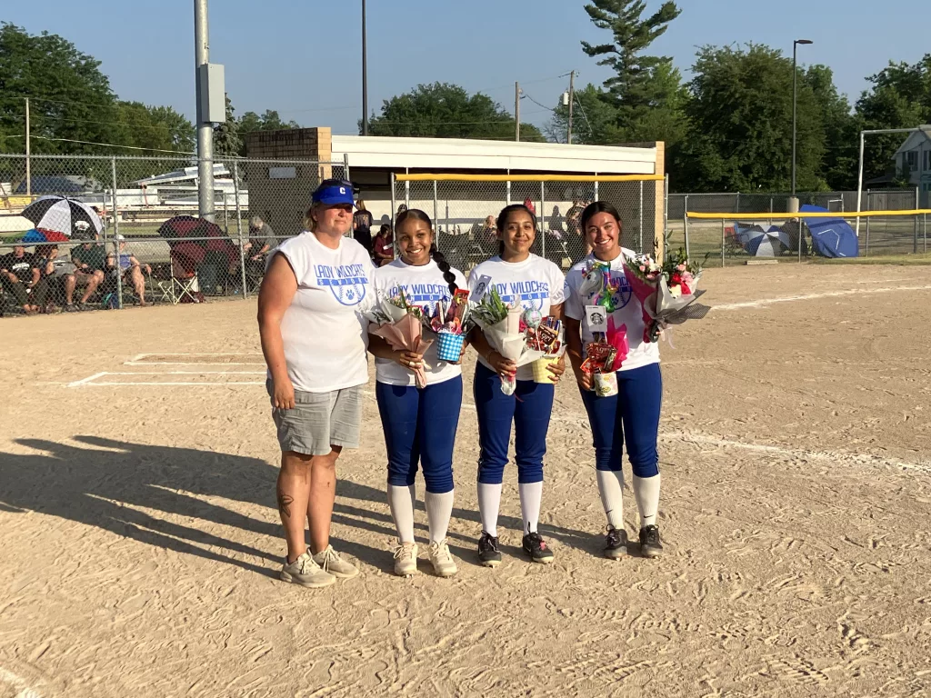 Wildcats Shine On Senior Night, Handle Ravens In Three - Vimarsana News