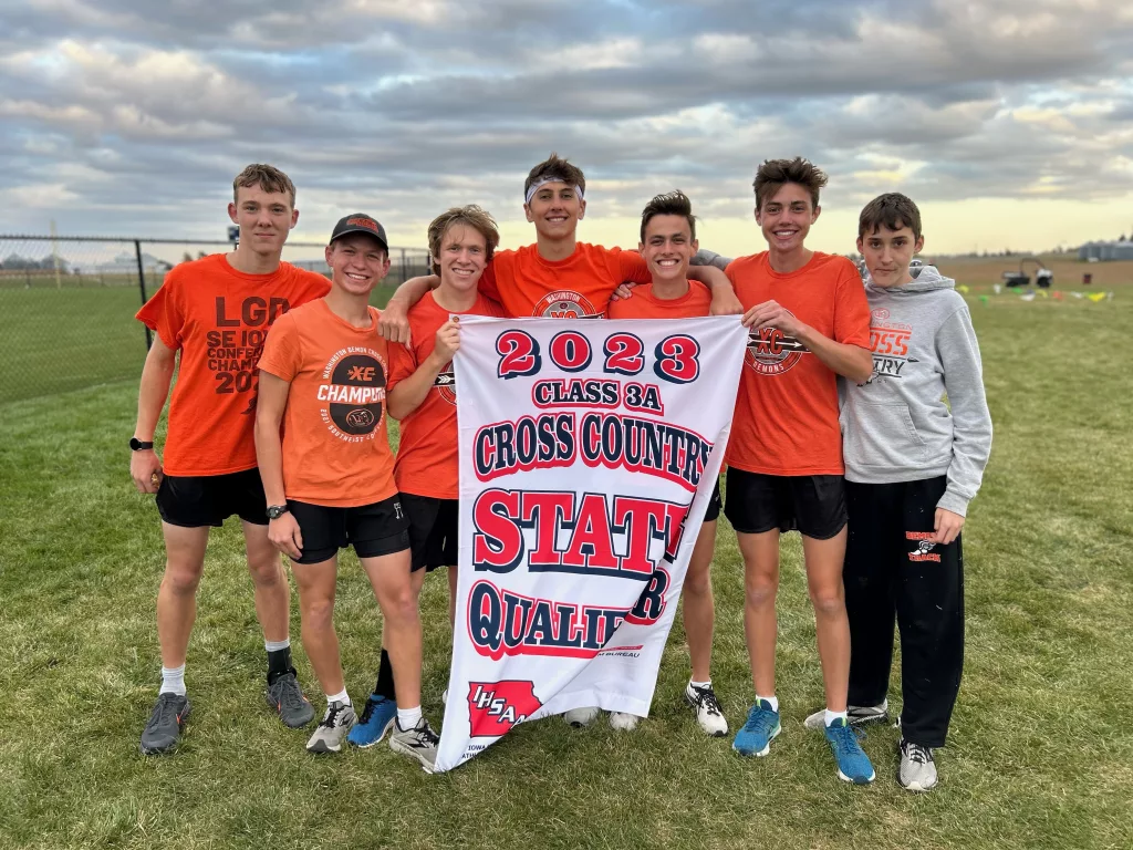 Dahl, Washington Boys Qualify for State Cross Country - Vimarsana News