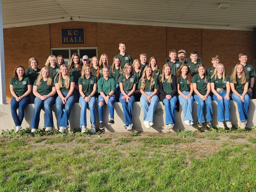 4-H Award Celebration Distributes Awards - Vimarsana News