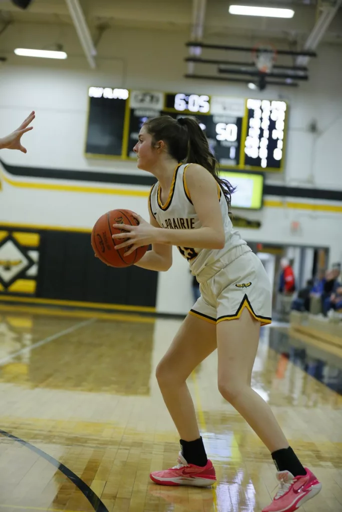 Hawks and Bears Split in West Branch Friday - Vimarsana News