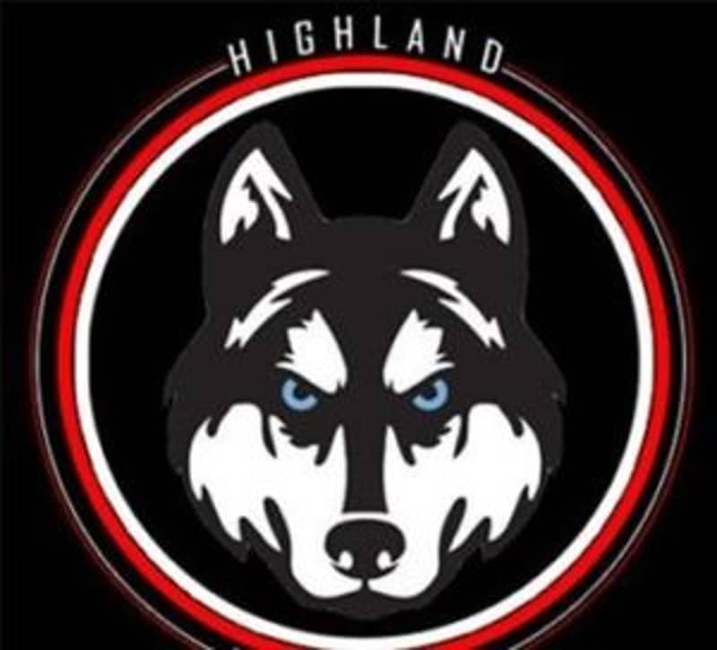 Panthers Stun Huskies in Sweep