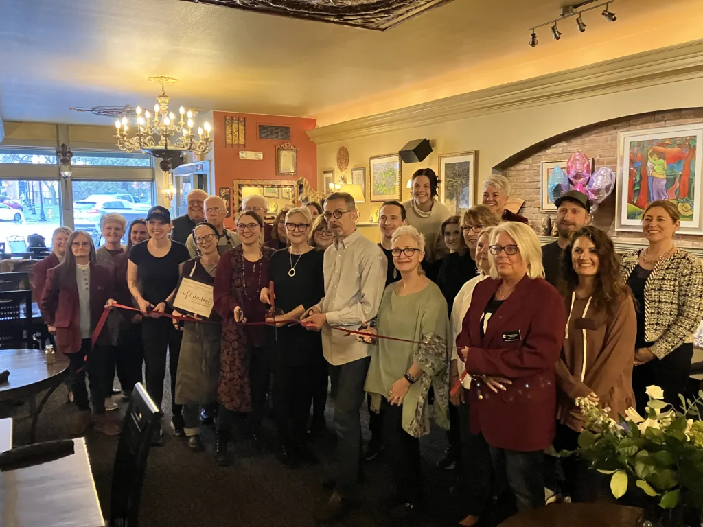 Two Decades Of Service Celebrated At Café Dodici - Vimarsana News