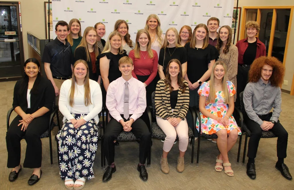 Area Students Receive Hills Bank Scholarship - Vimarsana News