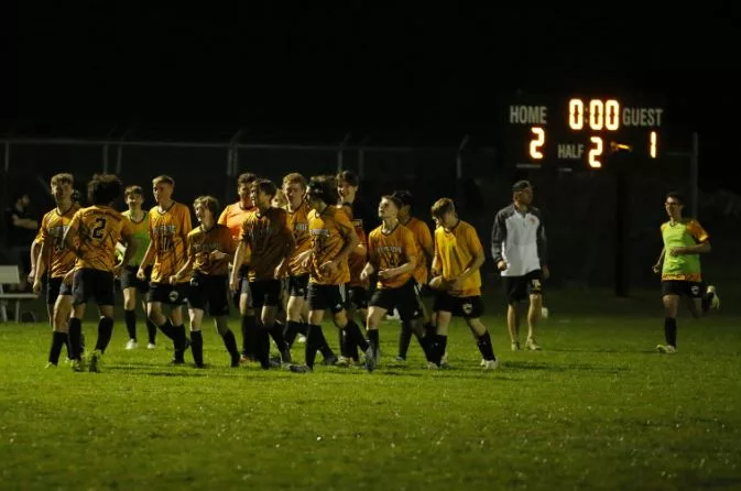 mid-prairie-boys-soccer-team-2024