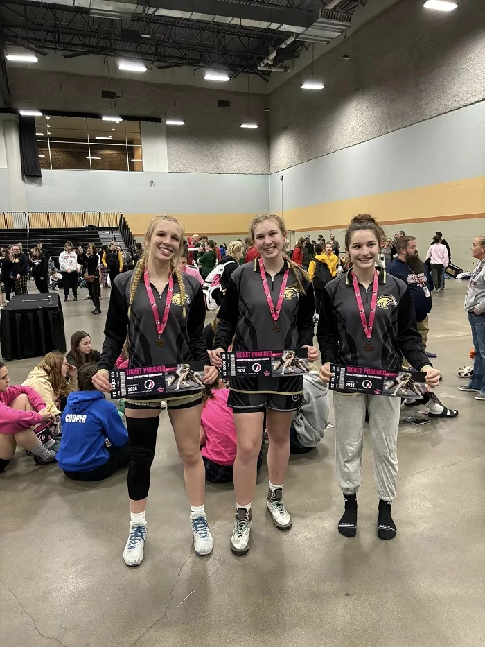 mp-girls-state-wrestlers