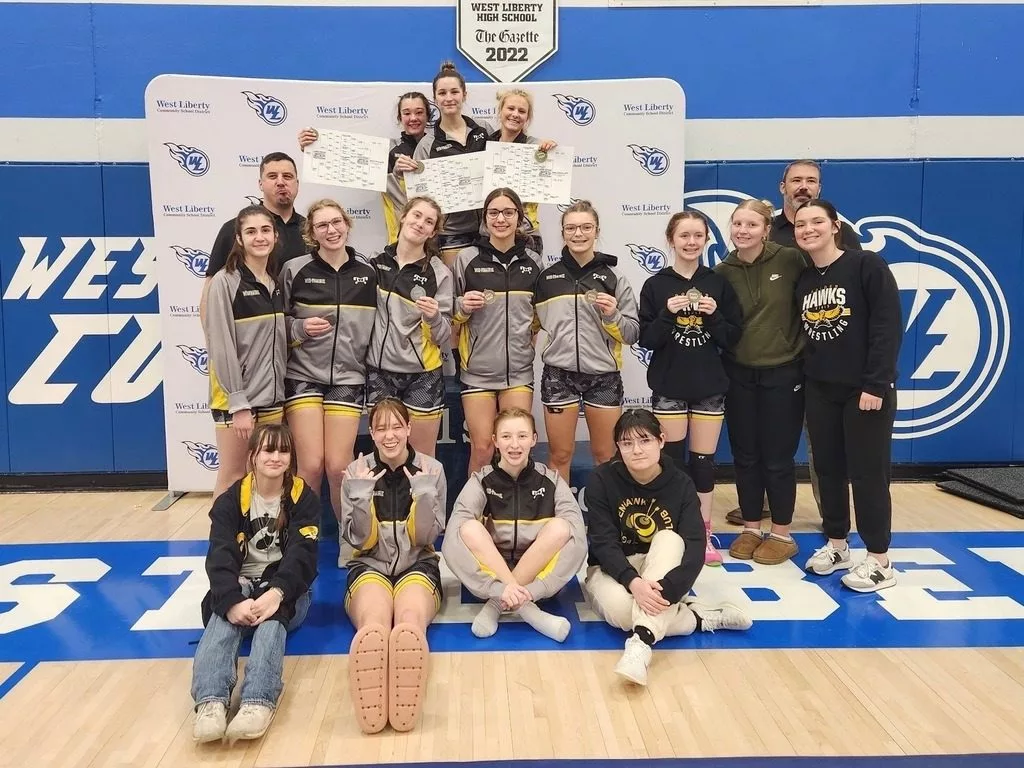 mp-girls-wrestling-rvc-champs