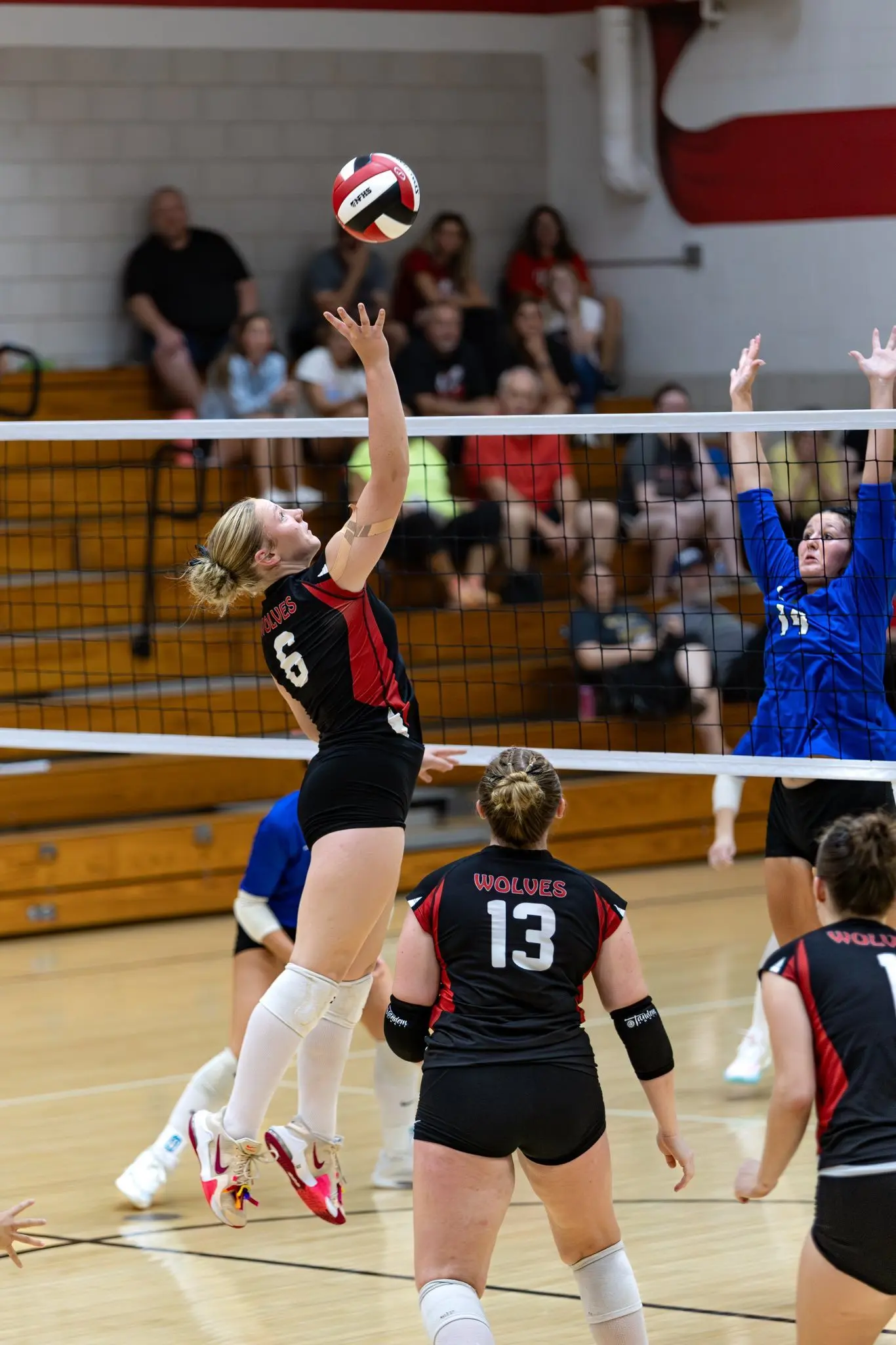 wmu-vb-action-2025