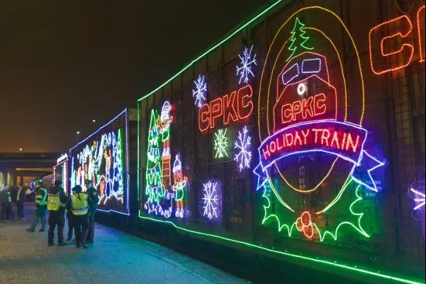 cpkc-holiday-train