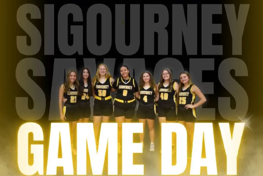 sigourney-girls-bb-team-pic