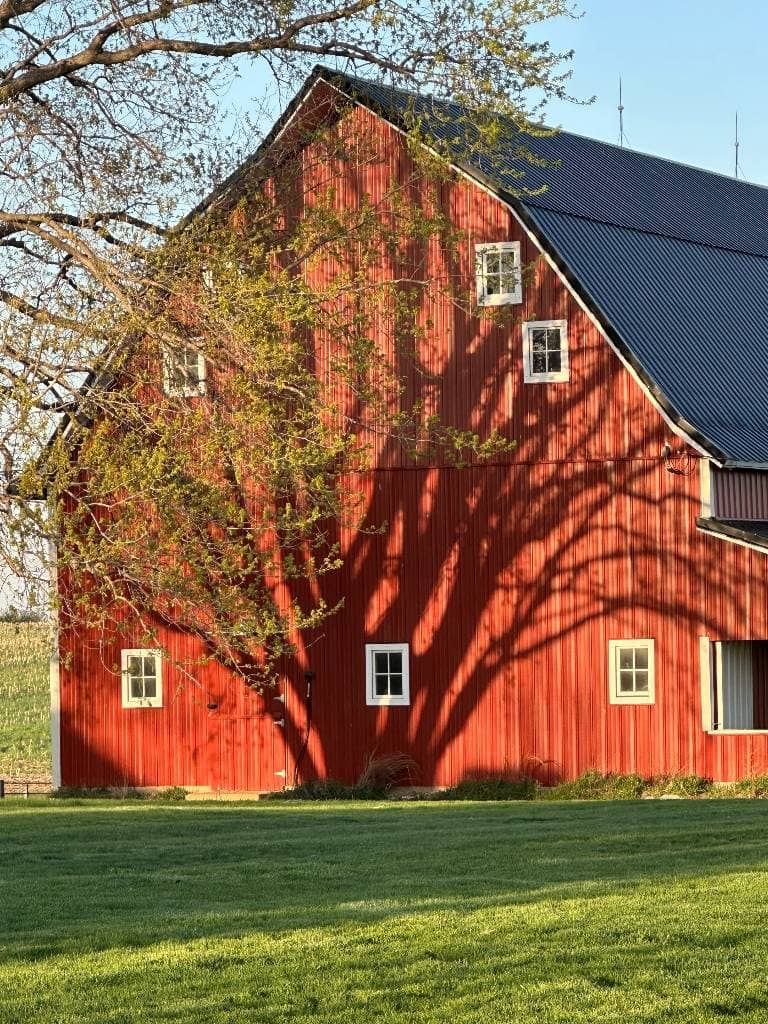 Iowa Hosts Largest Barn Tour in Country Next Month