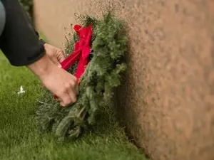 wreathes-across-america-3