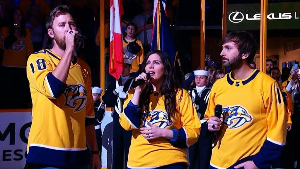 lady-antebellum-sing-star-spangled-banner-ahead-of-game-5