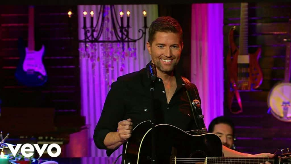 josh-turner-i-saw-the-light-live-from-gaither-studio