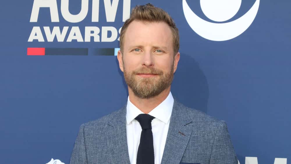Dierks Bentley Features His Son Knox In Video For Quot Living