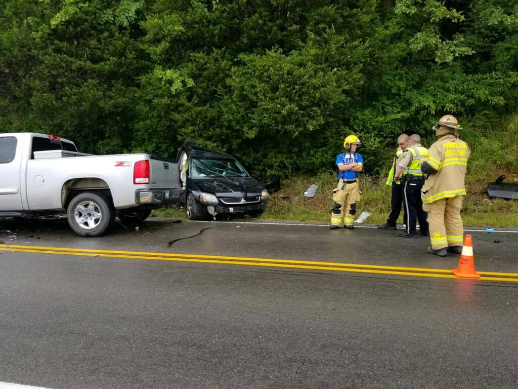 One Injured in TwoVehicle Accident Sunday Morning  WPKY 103.3 FM