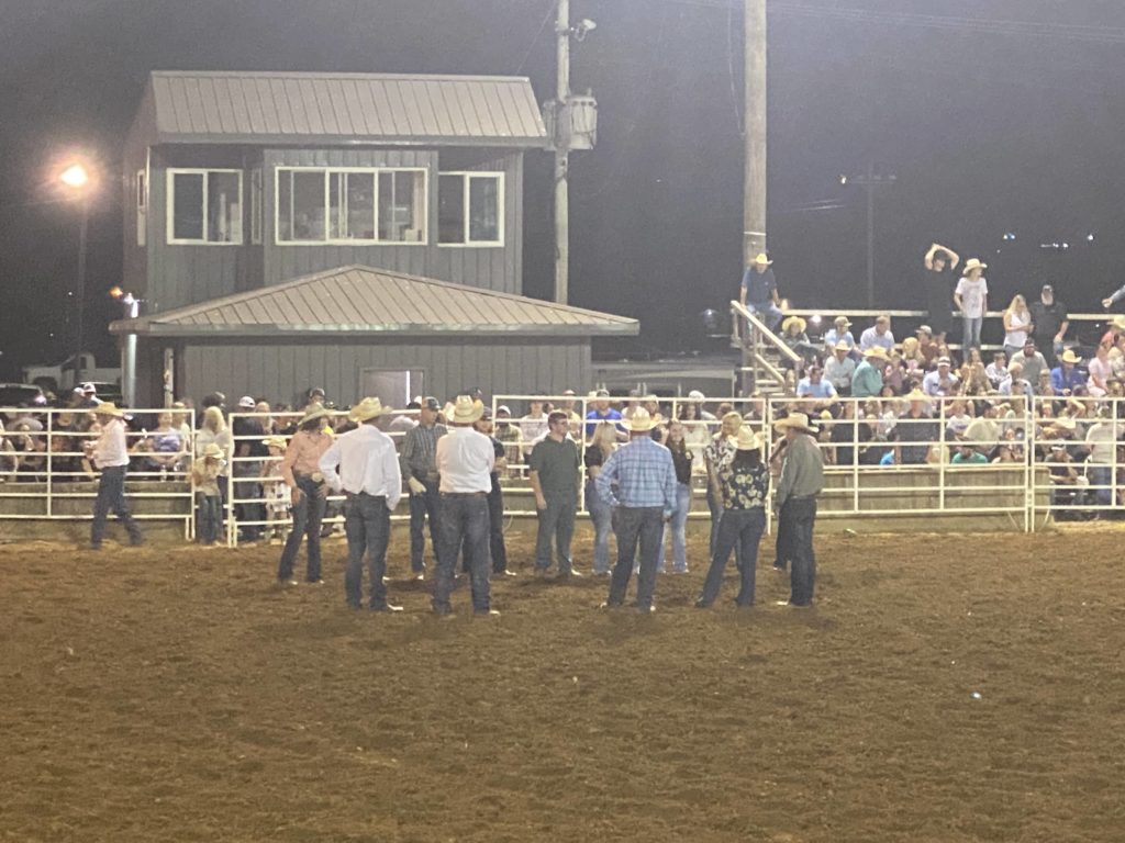 Cattleman's Rodeo Attracts Great Crowds | WPKY 103.3 FM - Vimarsana News