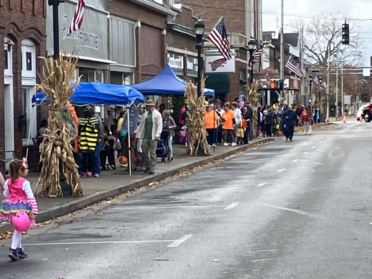 Princeton Holds Annual Halloween Scavenger Hunt WPKY