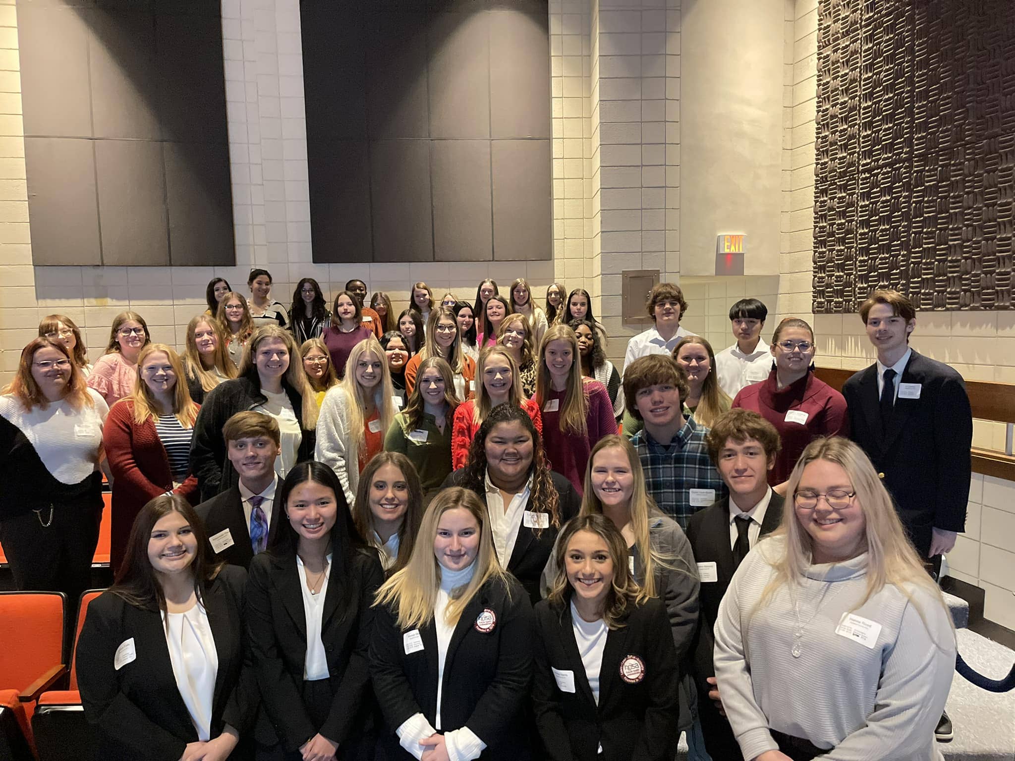 Career Center Health Science Competes In Regional WPKY