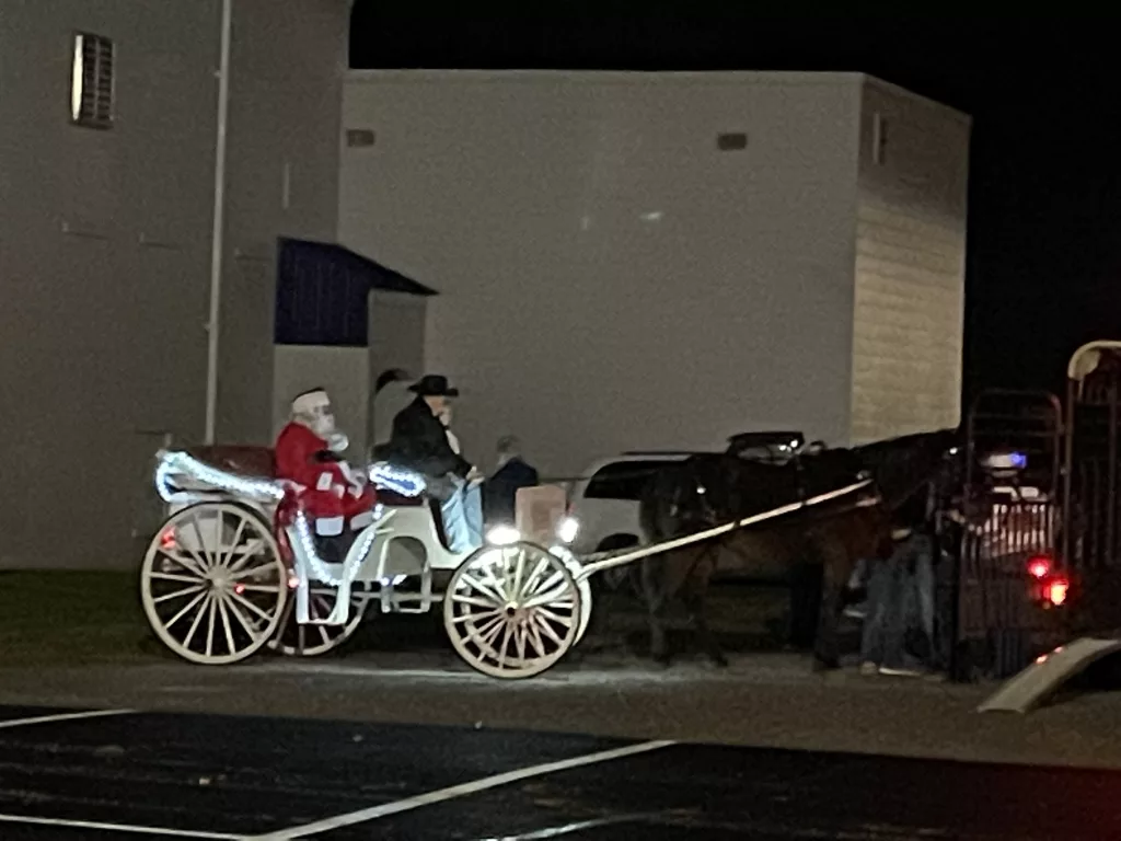 Fredonia Valley Christmas Parade 2023 WPKY