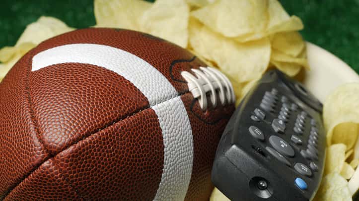 istock_020419_footballads