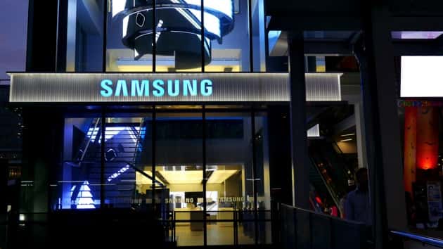 istock_022019_samsungannouncement