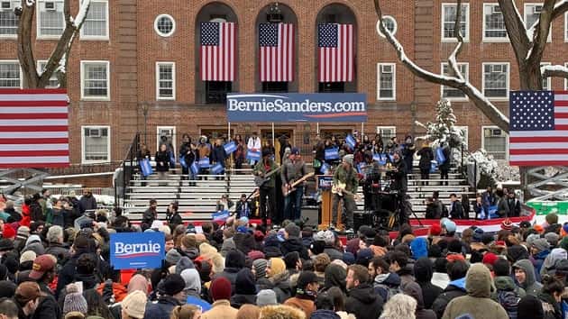 030219_twitter_bernie20rally
