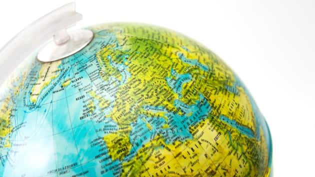istock_31519_globe
