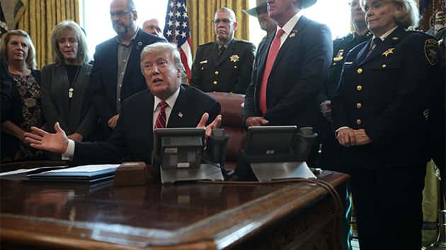 031519_getty_trumpveto
