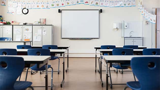 istock_031519_schoolfightclub