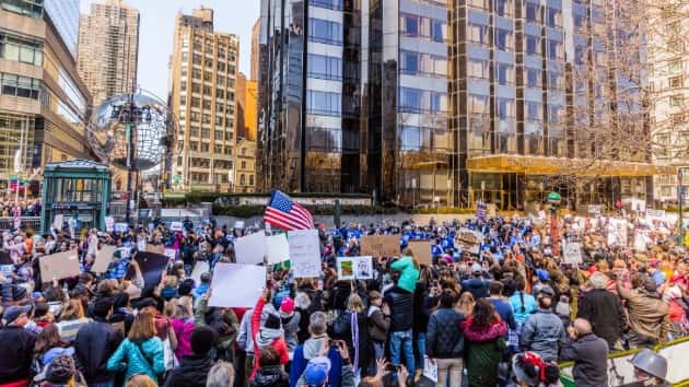 istock_32119_marchforourlives