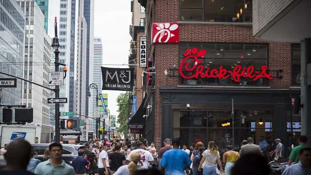 032319_istock_chickfila