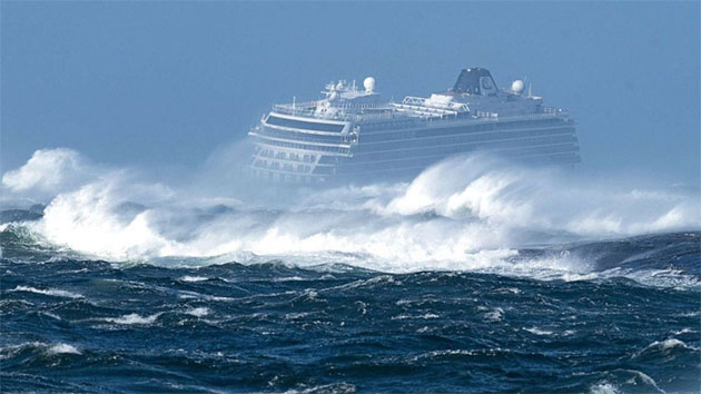 032319_evafrisnes_cruiseship