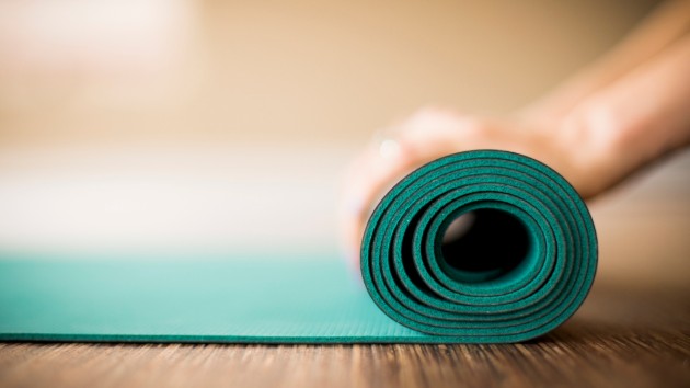 istock_32619_yogamat