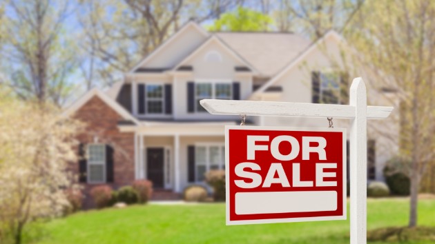 istock_4119_forsalesign