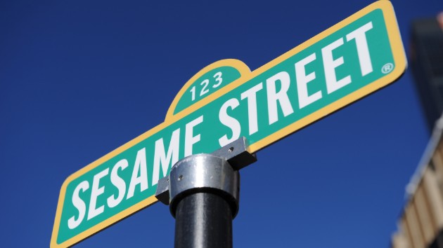 getty_4119_sesamestreet