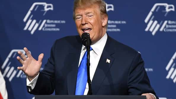 getty_040819_trumpwall