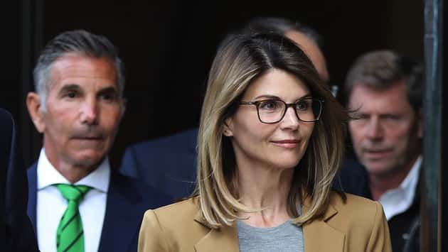 getty_041519_loriloughlin