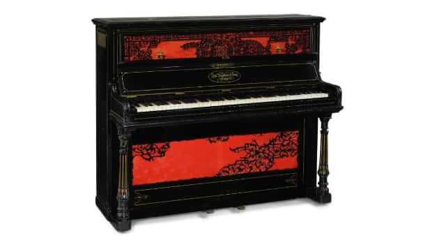 m_johnlennonsgtpepperpiano630_042119