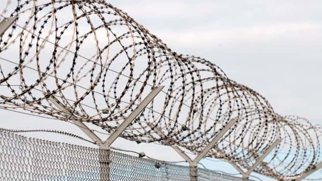 istock_42919_gitmo