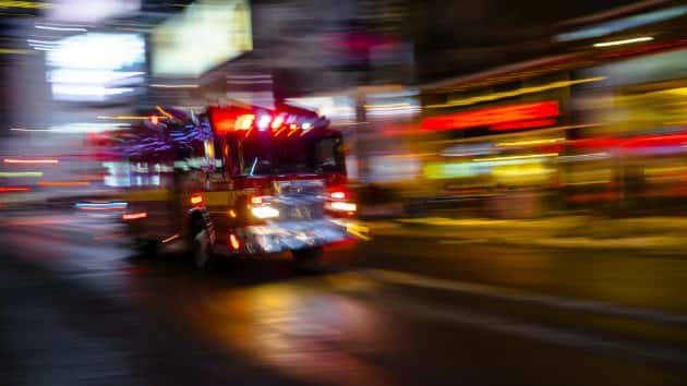 istock_5819_firetrucknight