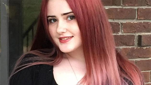 052519_facebook_chloericard