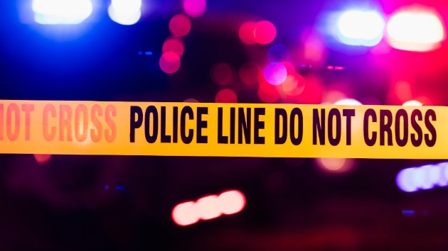 istock_52919_policeline