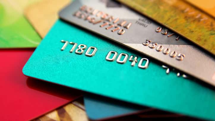 istock_061319_creditcards