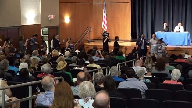 pete-buttigieg-abc-01-jpo-190623_hpembed_16x9_992