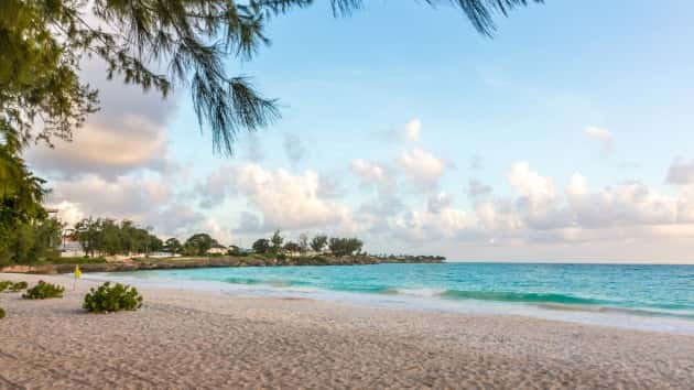 istock_62619_barbadosbeach