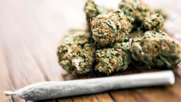 istock_71119_marijuanajoint