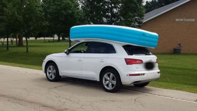 pool-on-car-190710ka_hpmain_4x3_992201